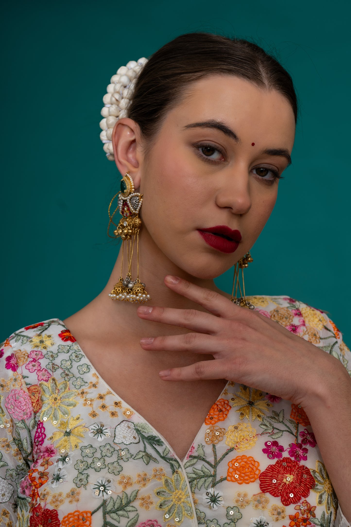 Aishwarya Jadau Earrings