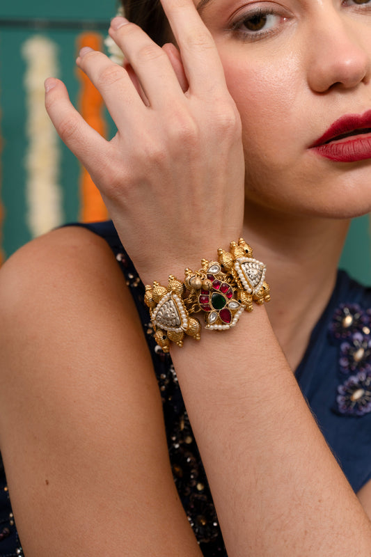 Sunaina jadau Bracelet